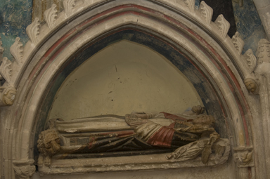 Tumba de Sancho Marcilla en la sala capitualr de Veruela